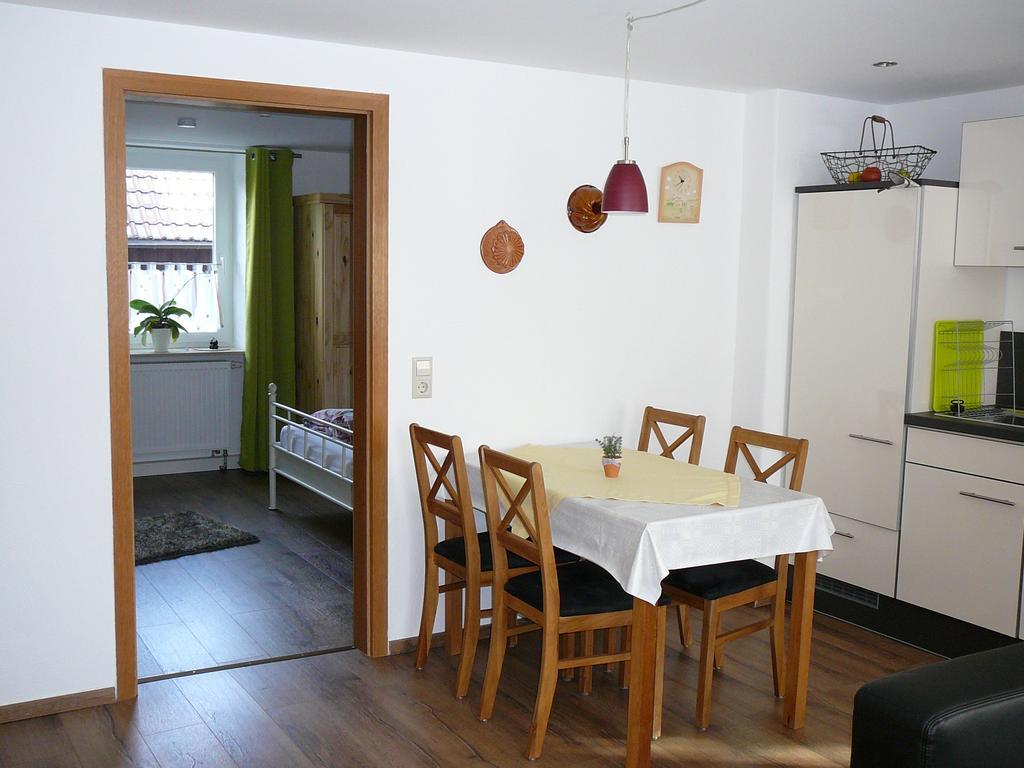 Winzerhof Unter Der Yburg Appartement *